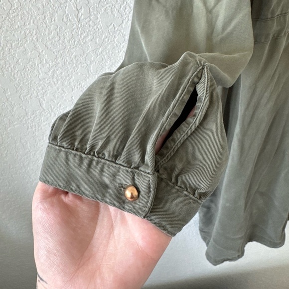 Women's Olive Green Jacket - Picture 7 of 12